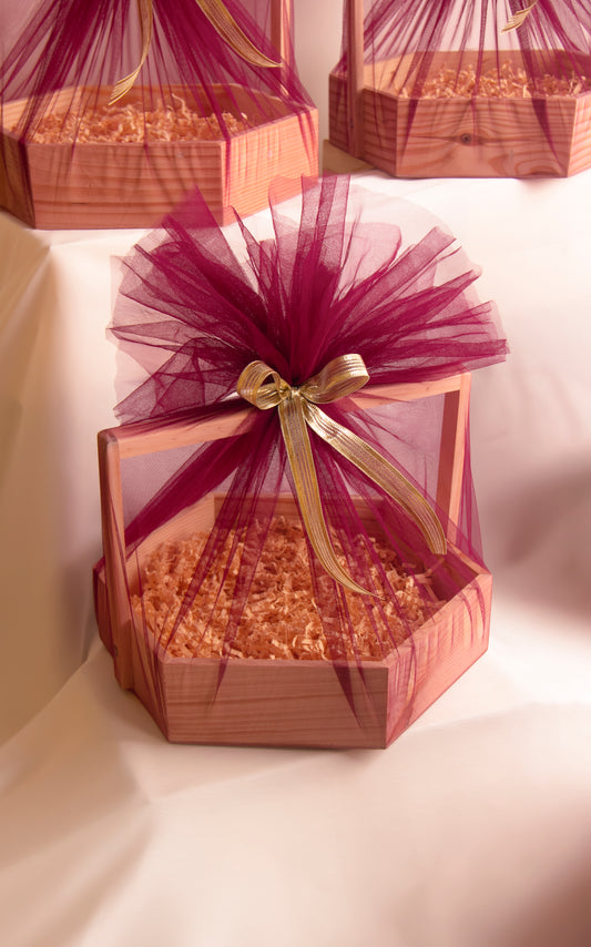 Pinewood Hexagon Basket with wooden Handle - 10 Inch with Paper Shredder, Net, Ribbon & Paper Tag - Pack of 1