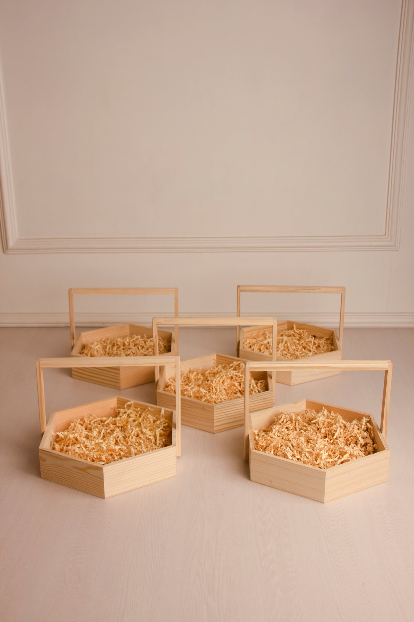 Pinewood Hexagon Basket with Wooden Handle- 10 Inch Pack of 5