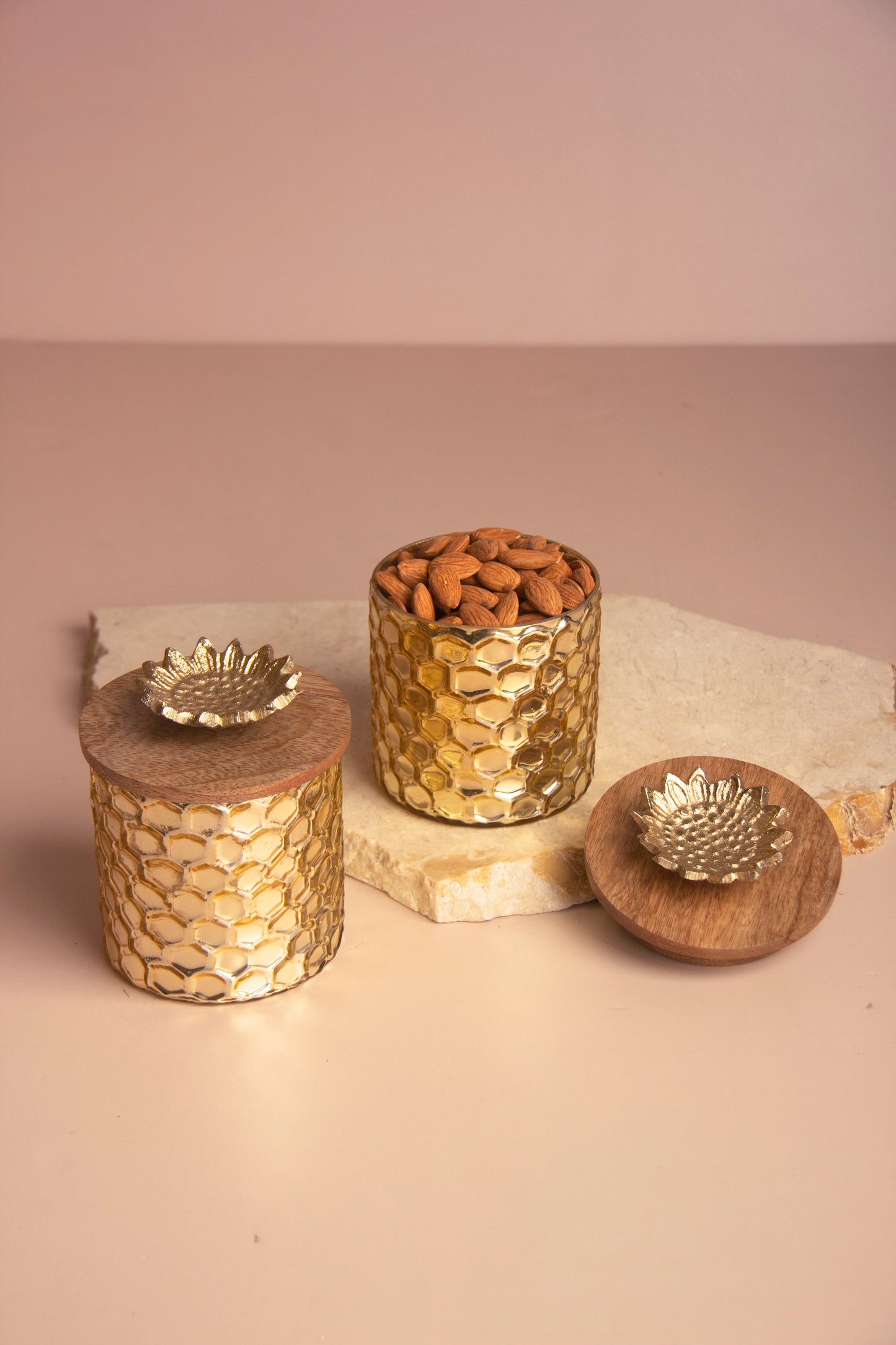 Gold Gleam Hive Glass Jar with Wooden lid - Set of 2