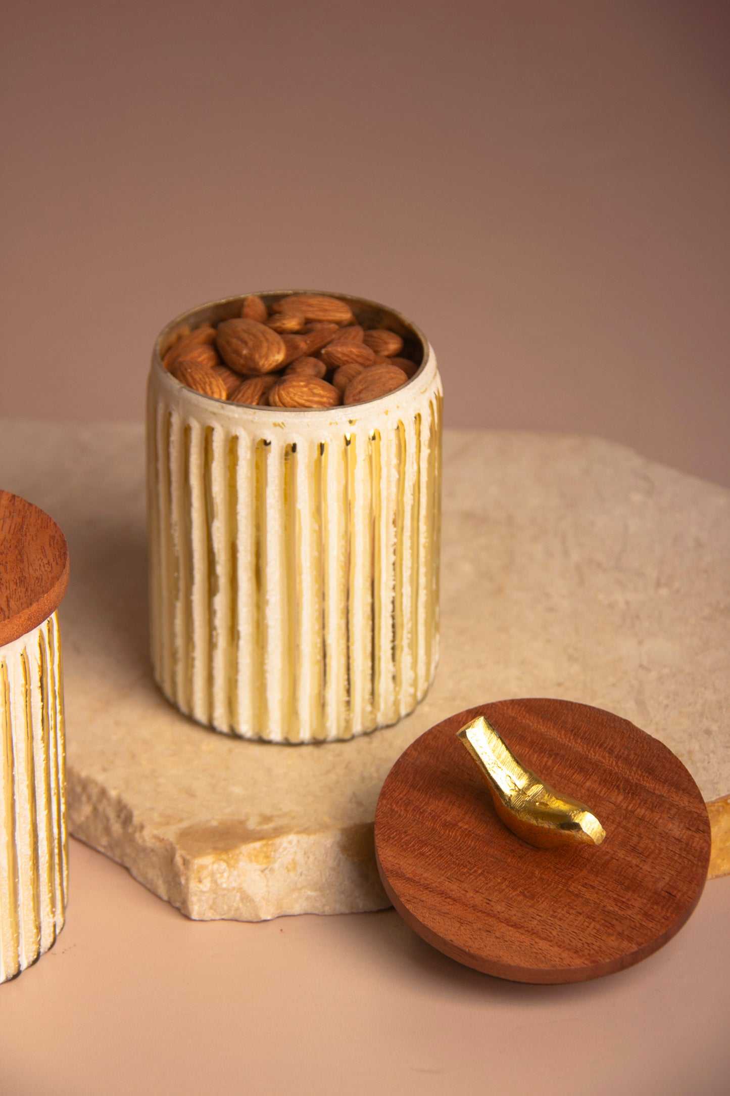 Ivory Crest Glass Jar with Wooden lid - Set of 2