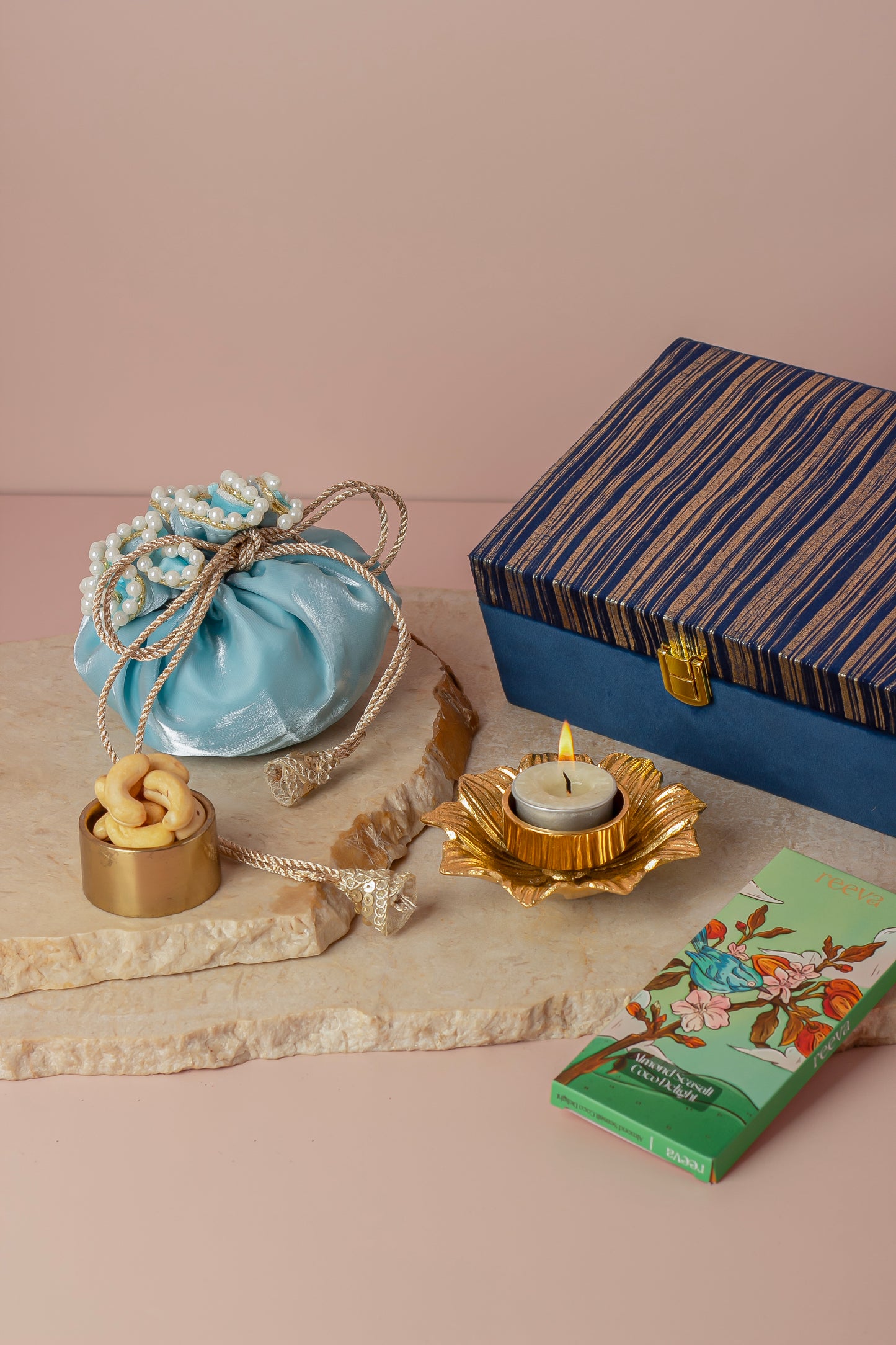Ziya Hamper