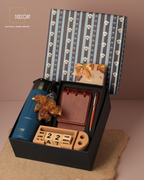 The Executive Signature Box