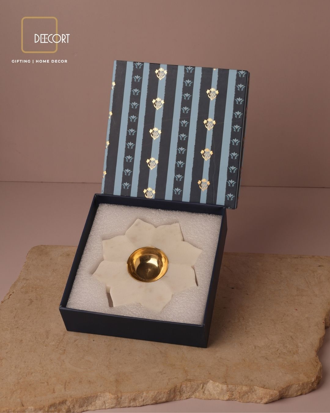 Lotus Marble T-light Holder