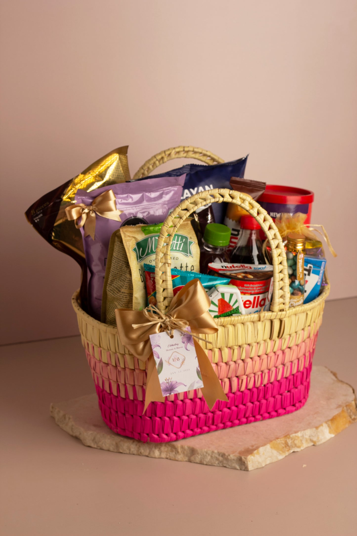 Comfort & Cravings Wedding Room Hamper - Minimum Order 25 units