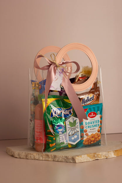 Ease & Enjoy Wedding Room Hamper - Minimum Order 25 units