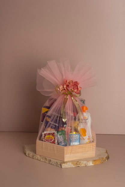 Chill & Cheer Wedding Room Hamper - Minimum Order 25 units