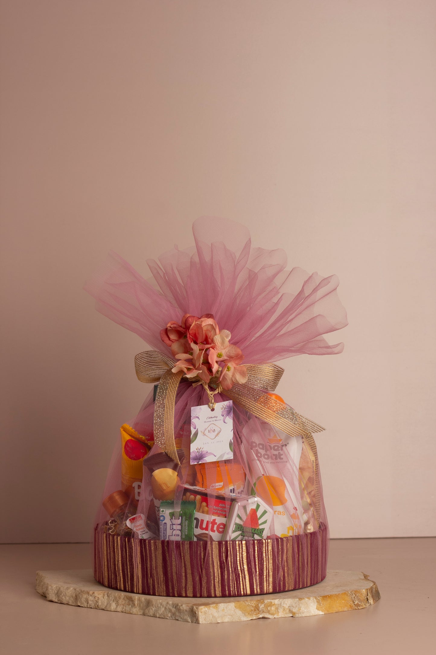 Munch & Unwind Wedding Room Hamper - Minimum Order 25 units