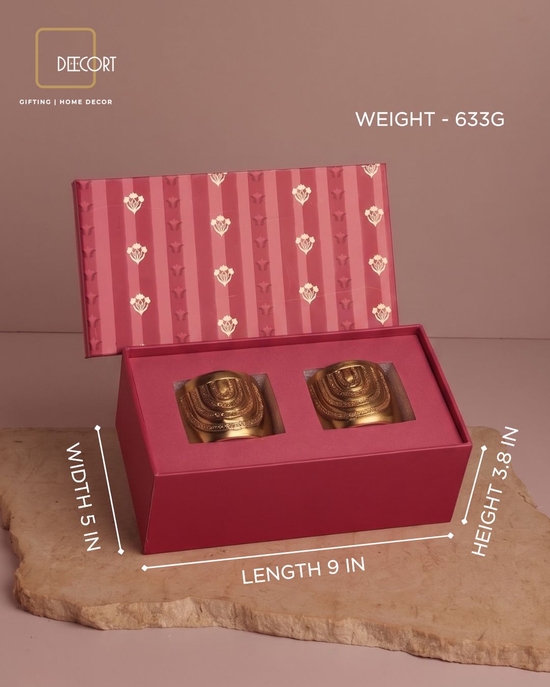 Set of 2 Urban Gold Jasmine-Scented Candles with Wax Flowers – Elegant Festive Gift Set (Gift Box Included)