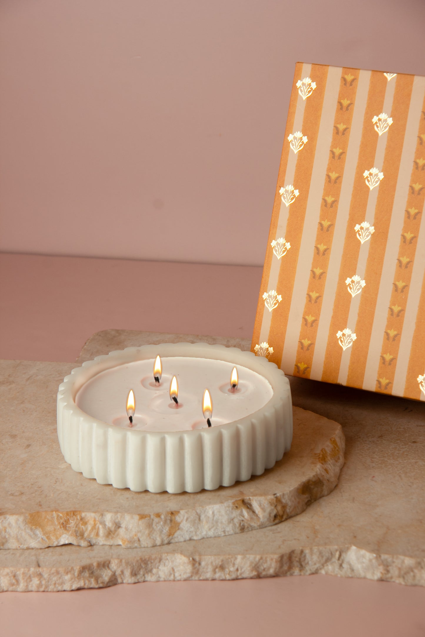 Marble Round Fluted Candle