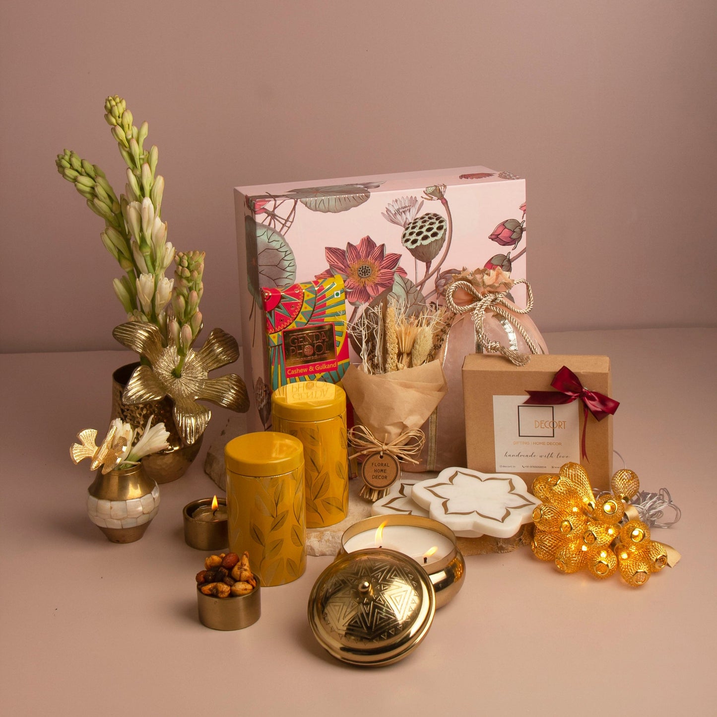 Floral Dreams Gift Box (Pink) - DH16_24