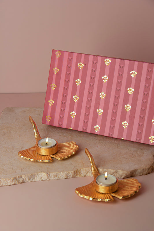 Gold Flabellate Leaf T Light Holder with scented candles - Set of 2