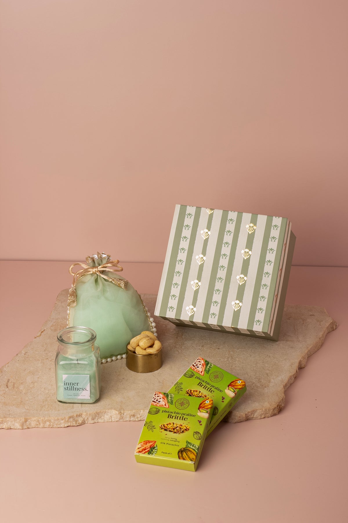 Ruhani Glow Hamper