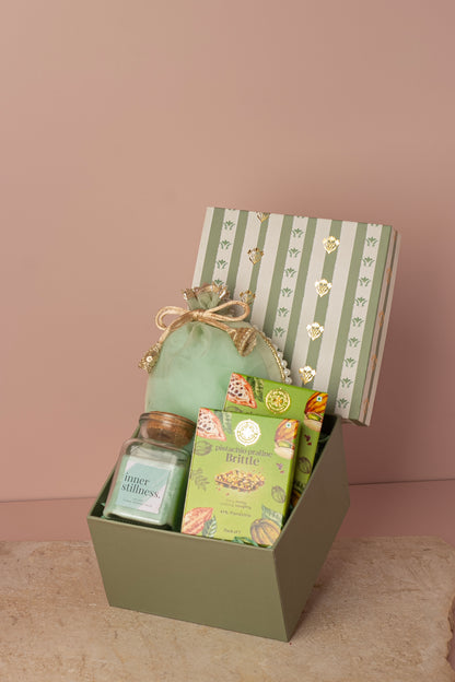 Ruhani Glow Hamper