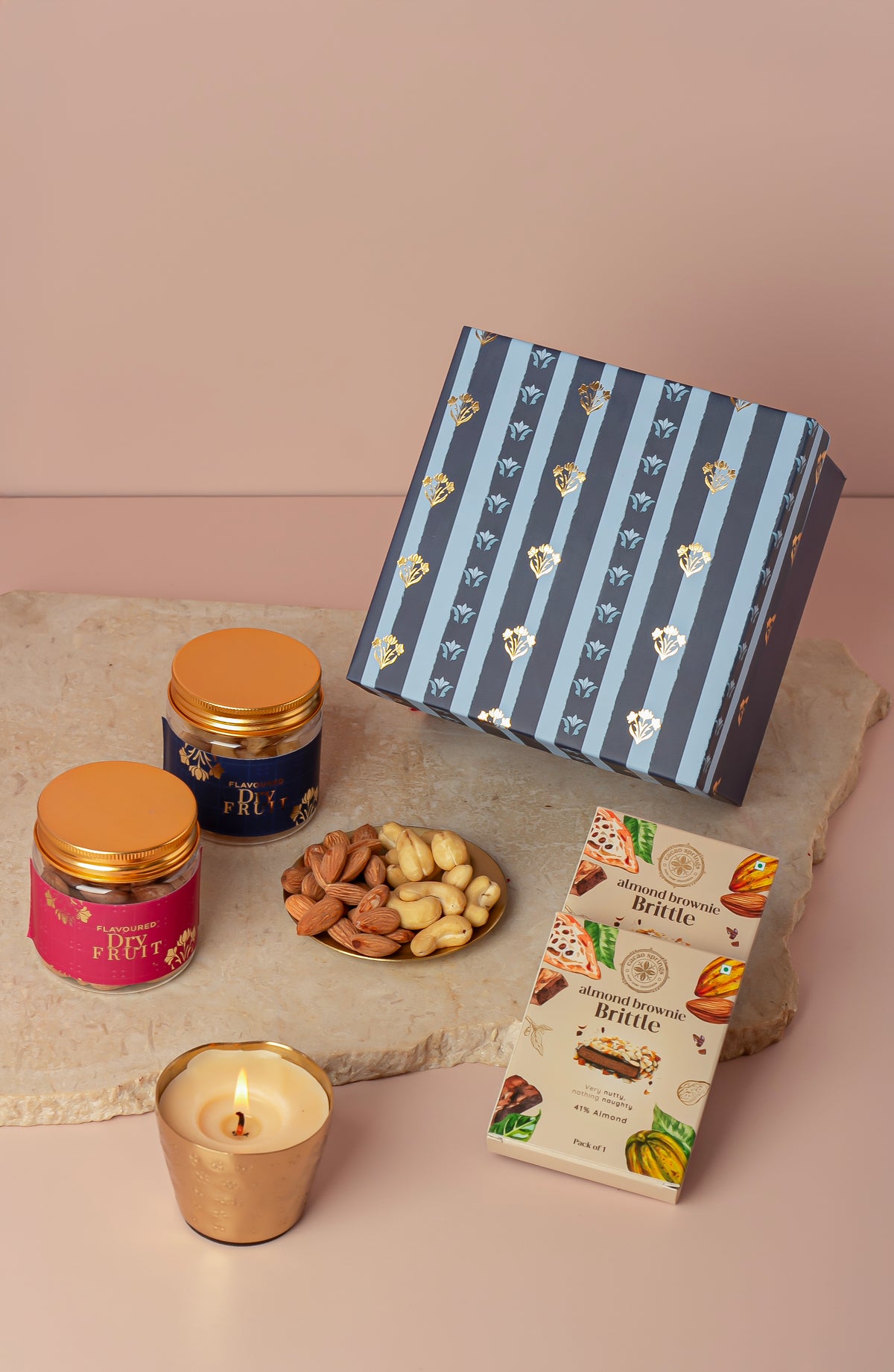 Noor Classic Hamper