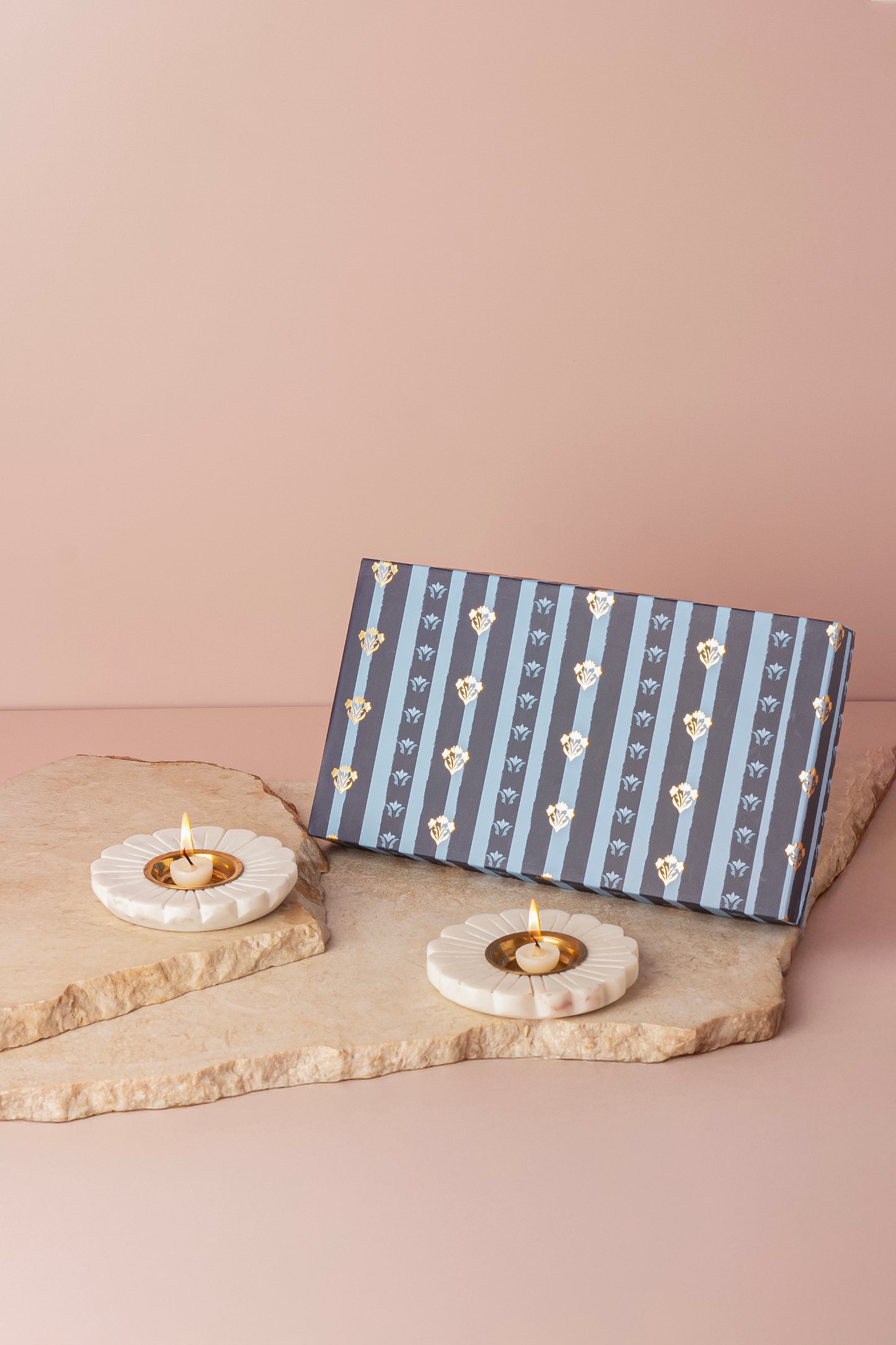 Marble Floral T-light Holder Gift Set