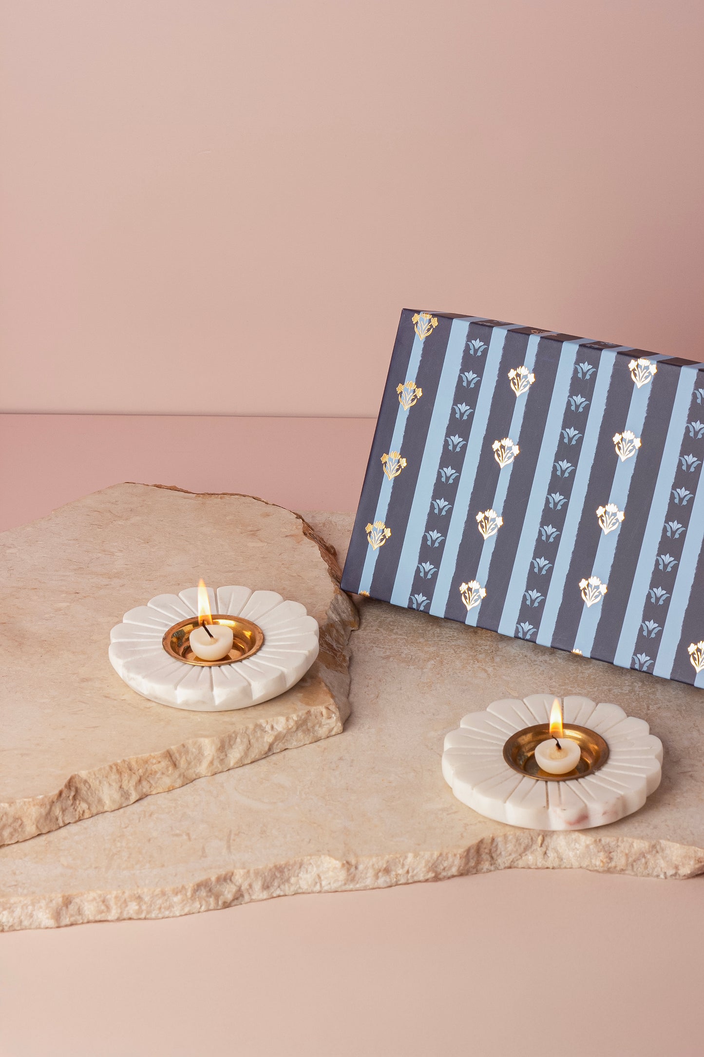 Marble Floral T-light Holder Gift Set