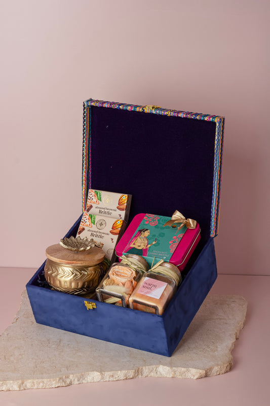 Amaira Hamper