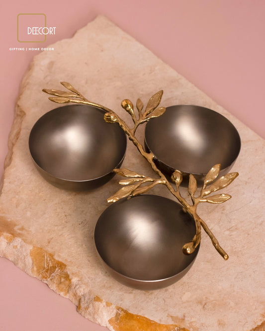 Winterberry Trio Bowl with Spoons Gift Set